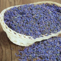 Chá de flores secas de lavanda natural orgânica